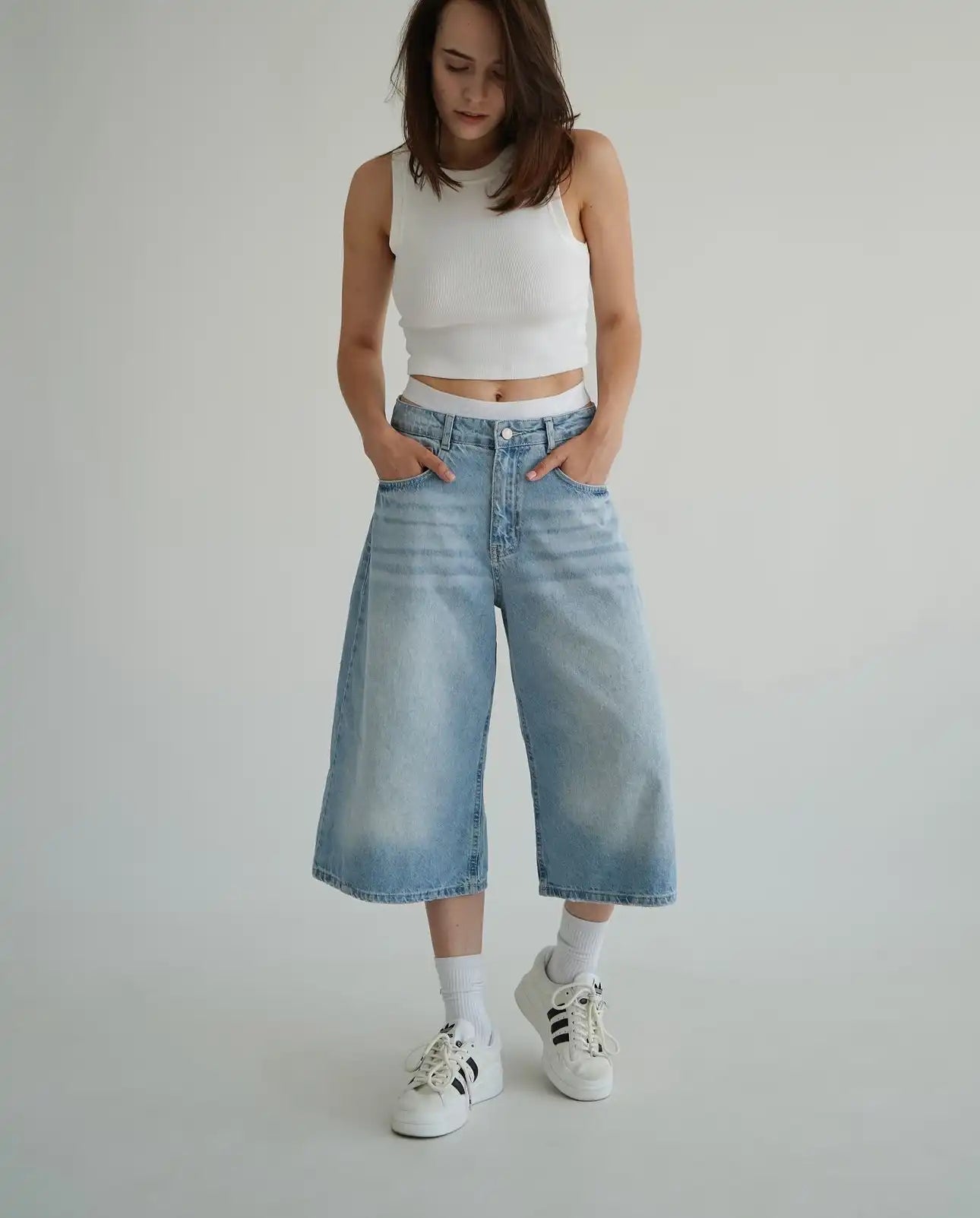 Short Baggy Light Wash