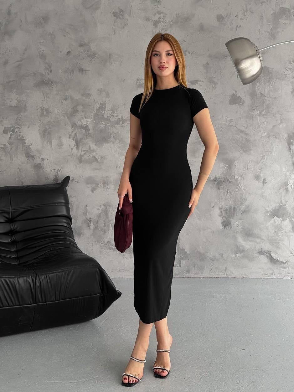 Robe Basic – Confort & Style au Quotidien