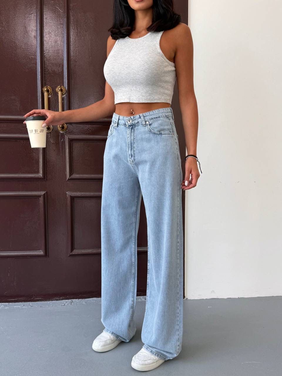 Jean Large "Snow" – Denim Délavage Clair