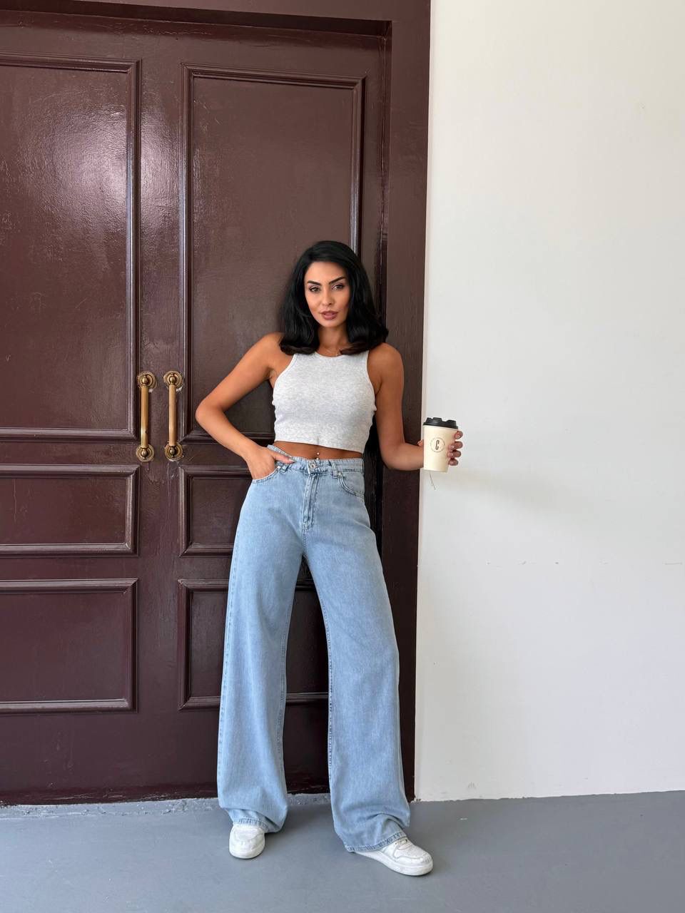Jean Large "Snow" – Denim Délavage Clair